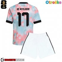 Otroške Nogometnih dresov Belgija Charles De Ketelaere #17 Gostujoči SP 2026 Kratki rokavi (+ hlače)